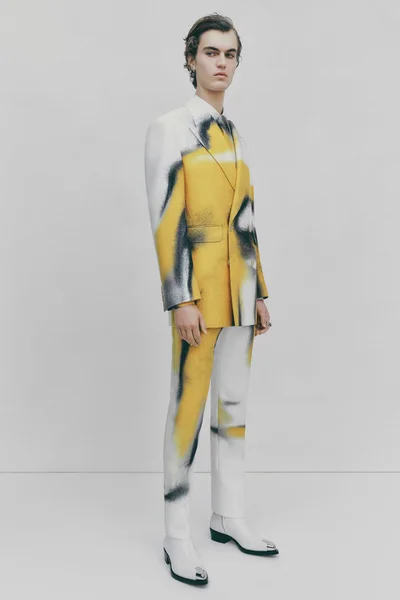 Look 1